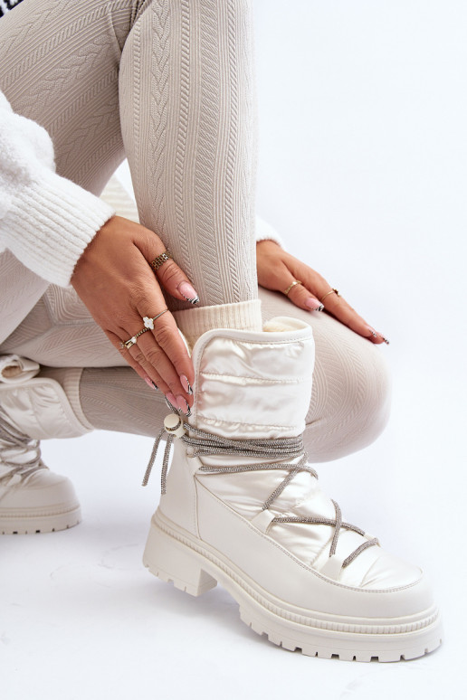 Warme Schneestiefel in der Farbe Weiß von Rilana Warme Schneestiefel in der Farbe Weiß von Rilana