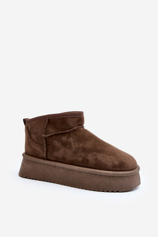 Schneestiefel mit massiver Sohle in der Farbe Khaki von Caliksa Schneestiefel mit massiver Sohle in der Farbe Khaki von Caliksa