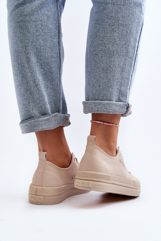 Beigefarbene Textil-Sneaker von Staneva