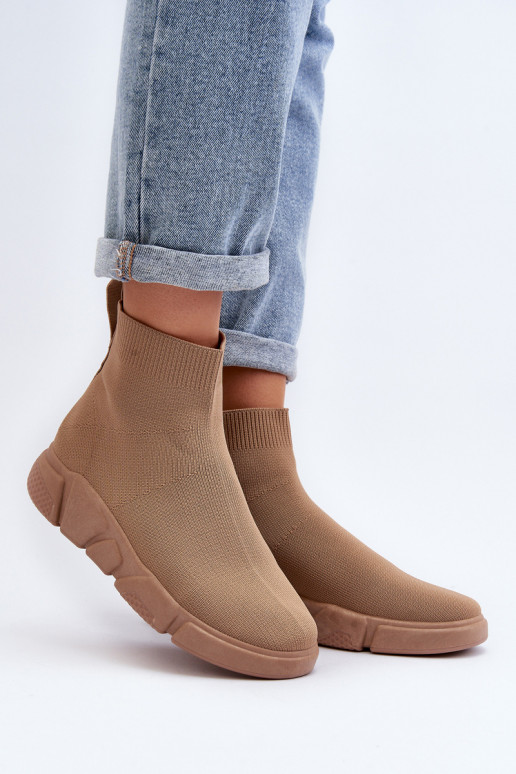 Sportschuhe mit sockenartiger Sohle in der Farbe Beige Zirila Sportschuhe mit sockenartiger Sohle in der Farbe Beige Zirila