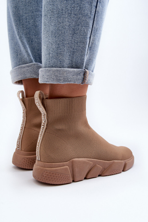 Sportschuhe mit sockenartiger Sohle in der Farbe Beige Zirila Sportschuhe mit sockenartiger Sohle in der Farbe Beige Zirila