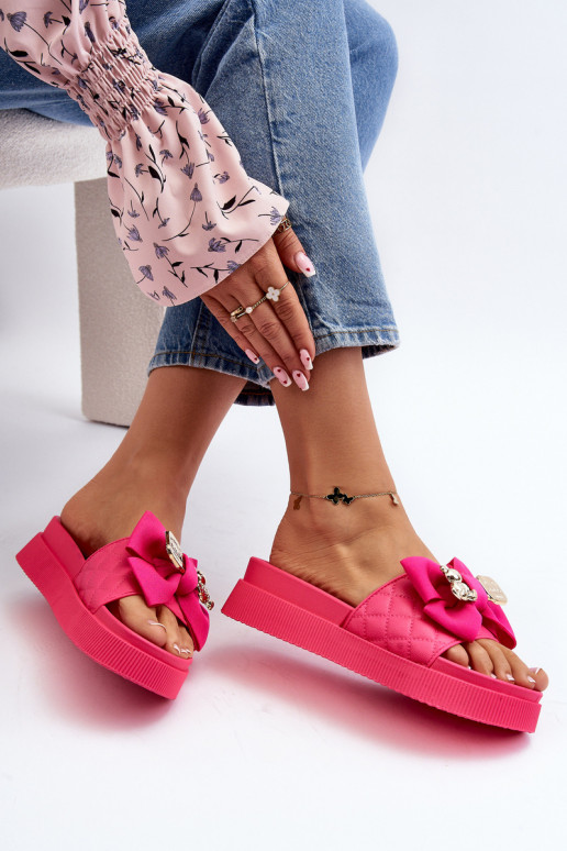 Damenhausschuhe mit Schleife und Bär in Fuchsia von Katterina