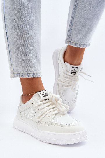 Sneakers Modell Schuhe Eko weiße Farbe Avanalis