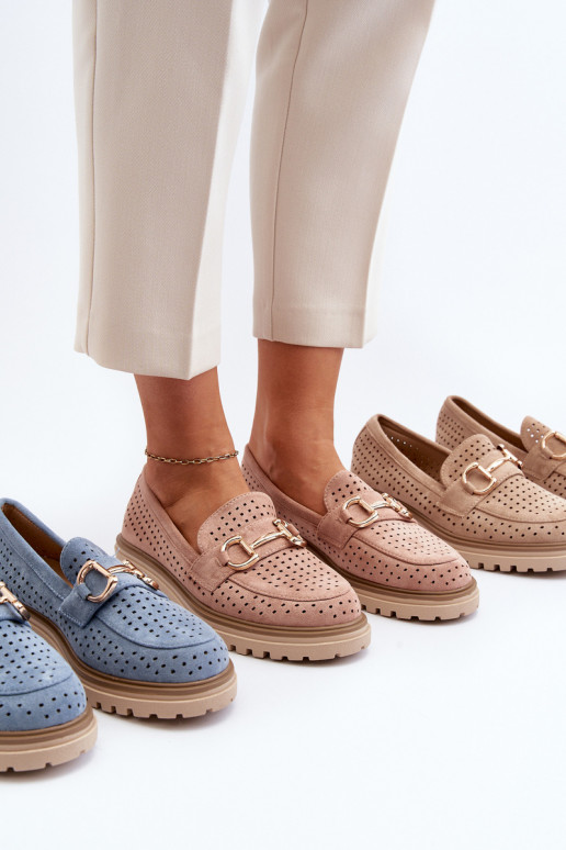 Durchbrochene Damenmokassins mit Ornamenten in braunem Talesse Durchbrochene Damenmokassins mit Ornamenten in braunem Talesse