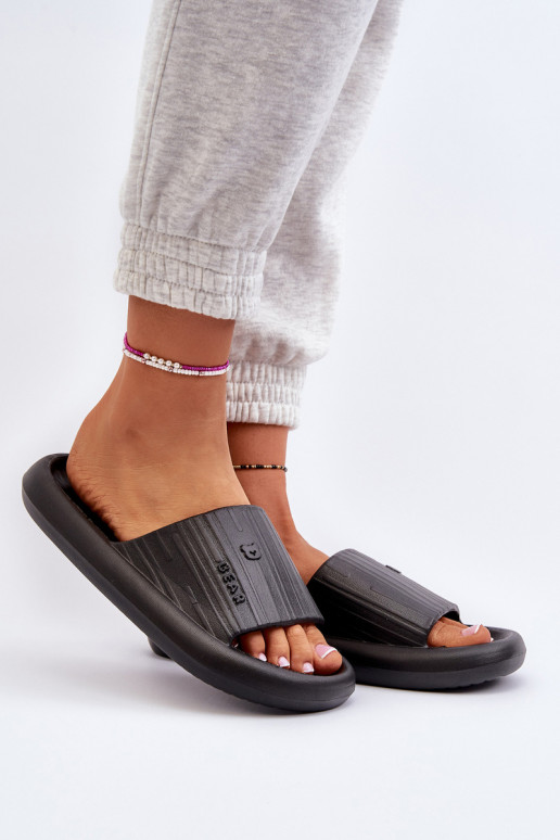 Hausschuhe Leichte Hausschuhe in der Farbe Schwarz von Fenicva Hausschuhe Leichte Hausschuhe in der Farbe Schwarz von Fenicva