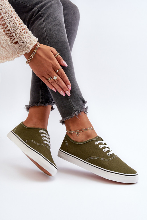 Sneakers Klassisches Sneaker-Modell in der Farbe Khaki Olvali