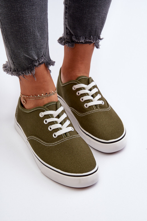 Sneakers Klassisches Sneaker-Modell in der Farbe Khaki Olvali