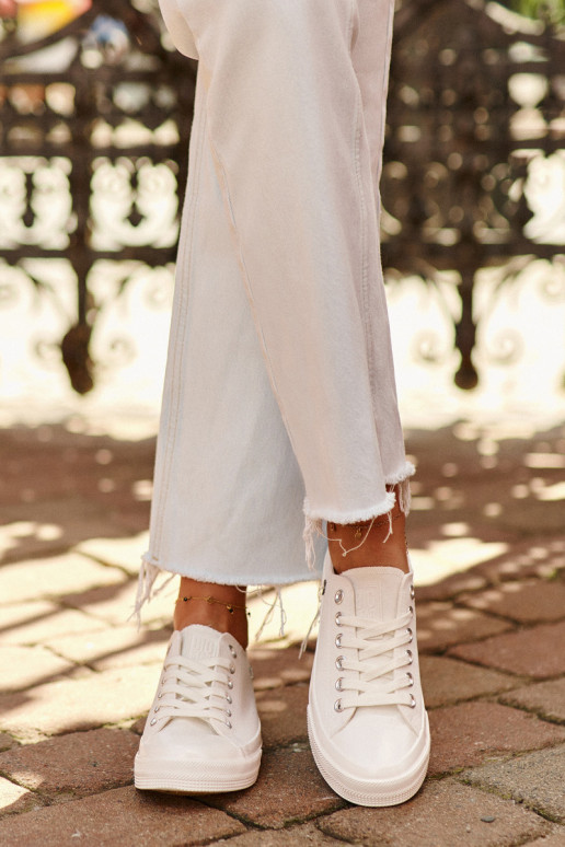 Klassisches Modell Freizeitschuhe Big Star NN274285 weiße Farbe