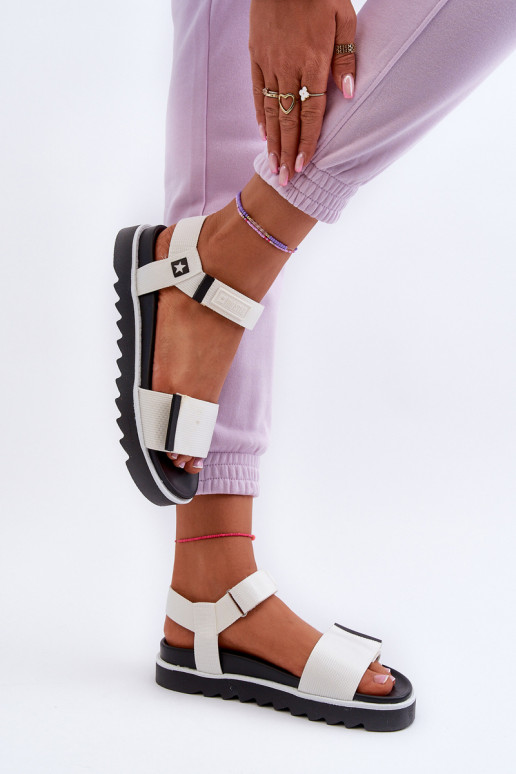 Damensandalen mit Plateau Big Star NN274777 weiße Farbe