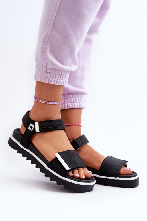 Damensandalen mit Plateau Big Star NN274778 schwarze Farbe