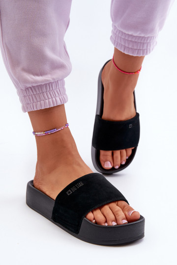 Hausschuhe mit Plateau aus Wildleder Big Star NN274A670 in der Farbe Schwarz