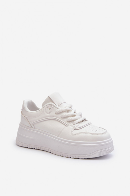 Sneakers-Modellschuhe mit Plateau aus Öko-Leder in der Farbe Weiß von Vhisper