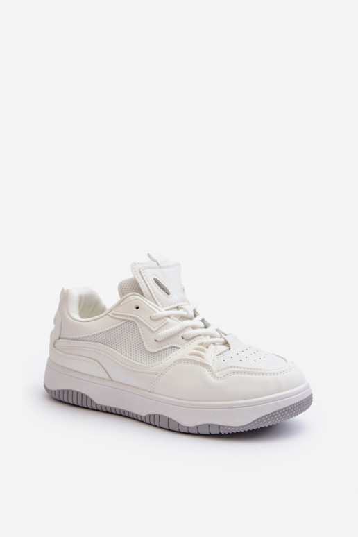 Sneakers-Modellschuhe mit Plateau in der weißen Farbe Etnaria Sneakers-Modellschuhe mit Plateau in der weißen Farbe Etnaria