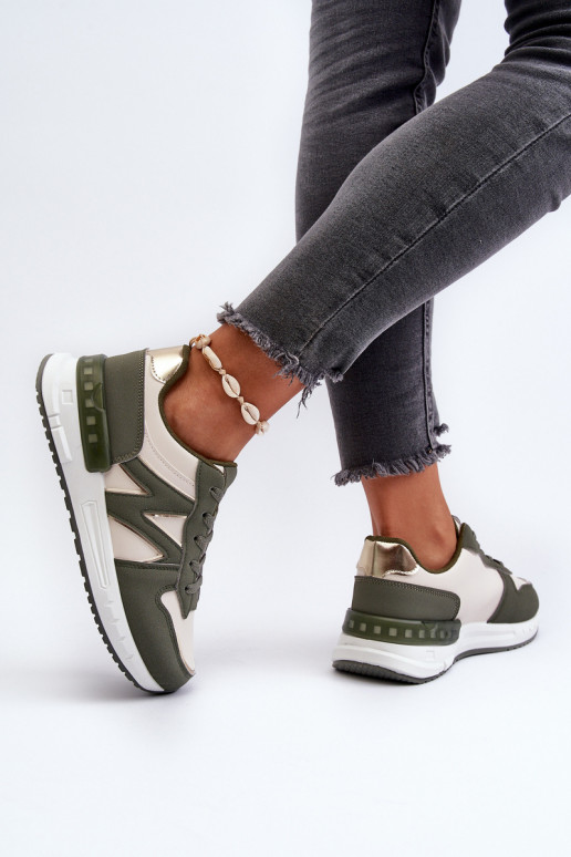 Sneakers-Modellschuhe aus Öko-Leder in grüner Farbe Kaimans