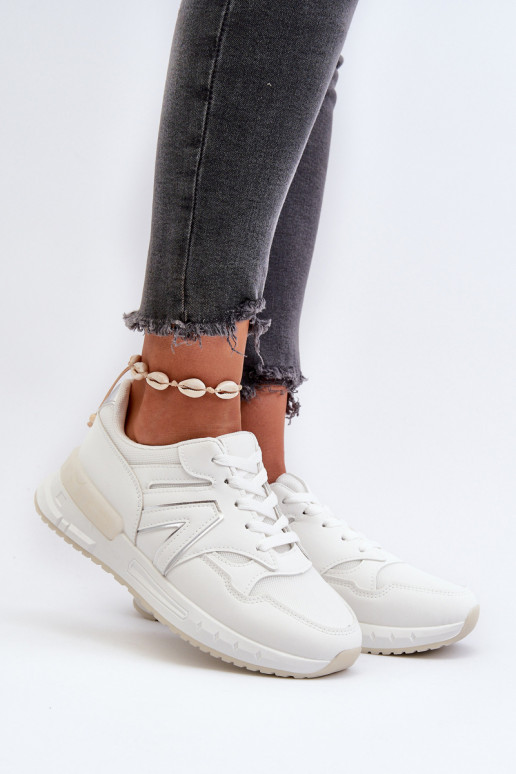 Sneakers-Modellschuhe aus Öko-Leder in der Farbe Weiß von Vinelli