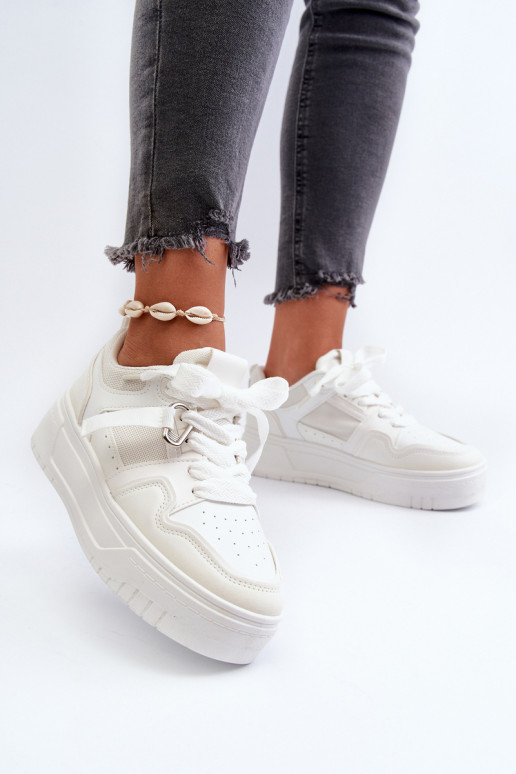 Sneakers-Modellschuhe mit Plateau aus Öko-Leder in der Farbe Weiß Moun