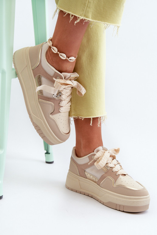 Sneakers-Modellschuhe mit Plateau aus beigem Öko-Leder von Moun