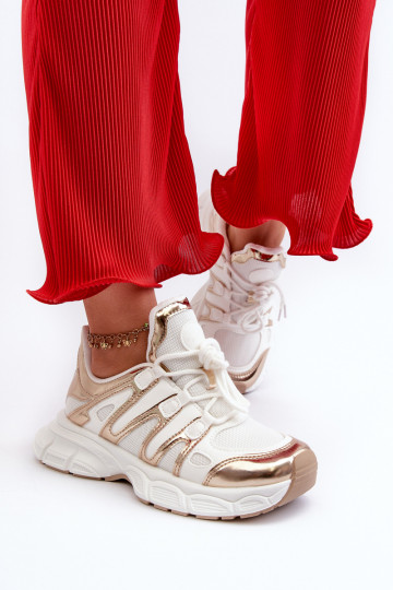 Sneakers Modell Schuhe Weiß-goldene Farbe Ahmani