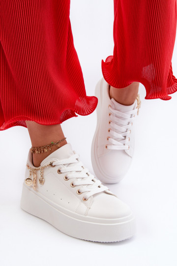Sneakers-Modellschuhe mit Plateau in Weiß Tivissa