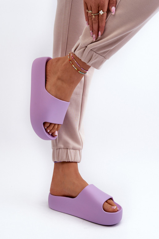 Hausschuhe mit massiver Sohle Purple Oreithano