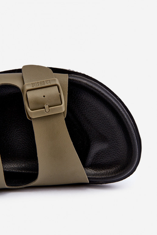 Leichte Herrenhausschuhe mit Schnallen Big Star NN174592 in der Farbe Khaki Leichte Herrenhausschuhe mit Schnallen Big Star NN174592 in der Farbe Khaki