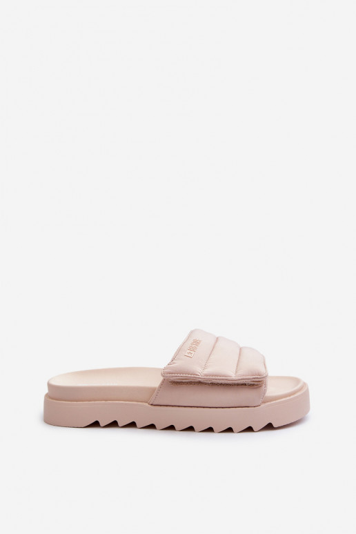 Hausschuhe mit Plateau Big Star NN274773 beige Hausschuhe mit Plateau Big Star NN274773 beige