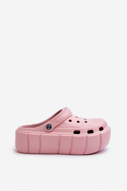 Leichte Hausschuhe Damenhausschuhe mit Plateau in der rosa Farbe Itubia