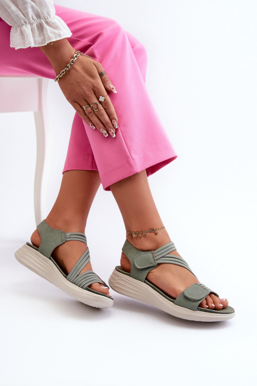 Bequeme Sandalen mit Klebeverschlüssen in der Farbe Grün von Eladora