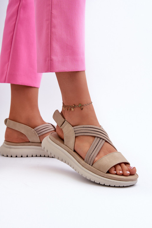 Bequeme Sandalen mit Klebeverschlüssen in der Farbe Beige von Ceclea