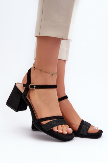Elegante hochhackige Sandalen von Z Błyszczącym in der schwarzen Farbe Tessata 2