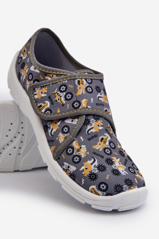 Bequeme Hausschuhe für Jungen mit Klebeverschlüssen Befado 974Y552 grau Bequeme Hausschuhe für Jungen mit Klebeverschlüssen Befado 974Y552 grau