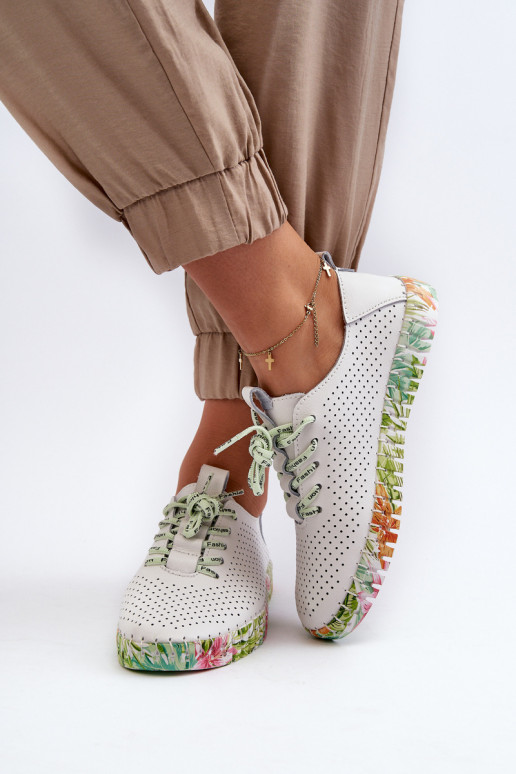 Sznurowe-Schuhe in weißem Farnalea Sznurowe-Schuhe in weißem Farnalea
