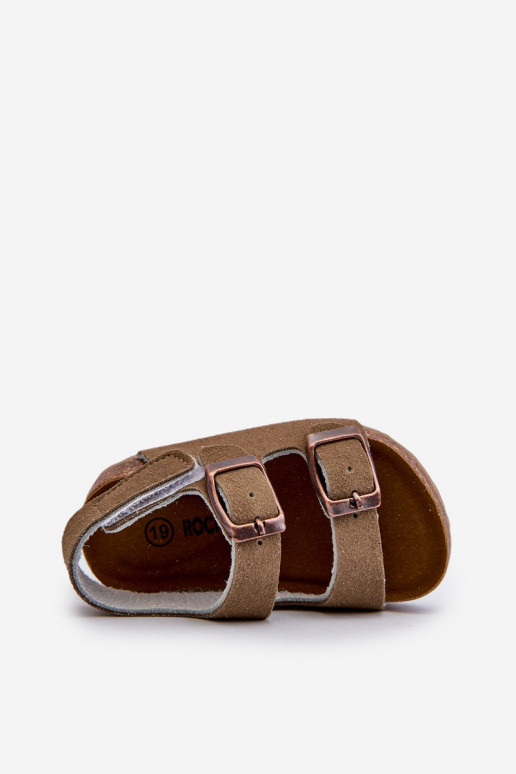 Sandalen Kinderplattform mit Klebeverschlüssen Khaki Farbe Rorria