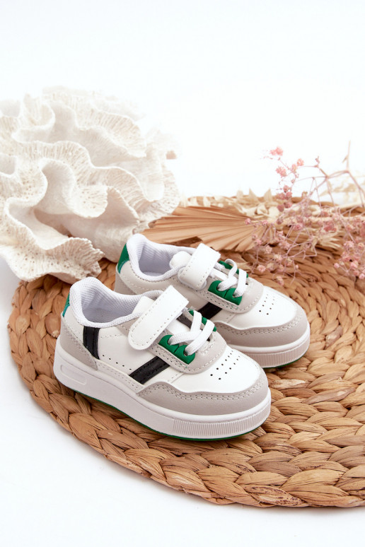 Kindersportschuhe des klassischen Modells Weiß-Grün in der Farbe Marlin