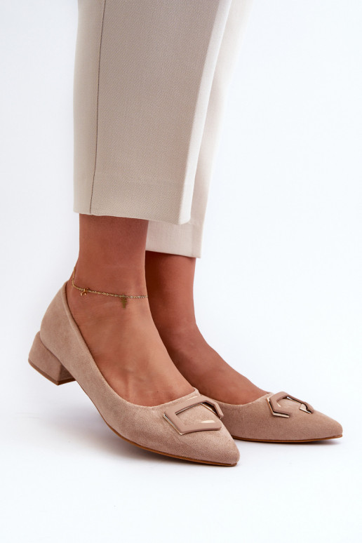 Schuhe mit niedrigem Absatz und Ornamenten aus Öko-Wildleder S.Barski KV27-034 beige