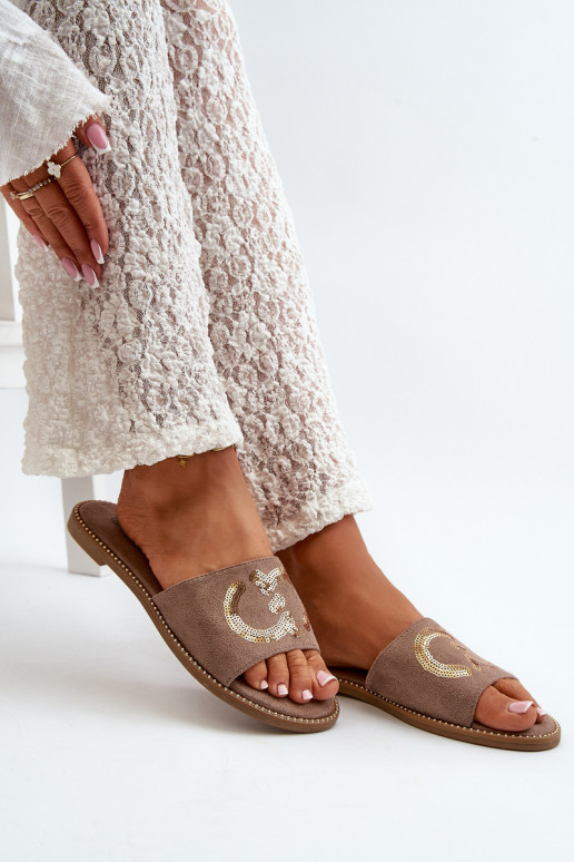 Flache Damenhausschuhe mit glänzenden Schuppen S.Barski KV27-052 in brauner Farbe Flache Damenhausschuhe mit glänzenden Schuppen S.Barski KV27-052 in brauner Farbe