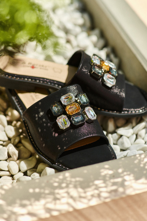 Damenhausschuhe mit schönen Details S.Barski KV27-031 schwarze Farbe