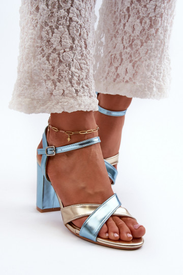 Himmelblau-goldfarbene elegante High Heels aus Kunstleder mit Schriftzug Abilica