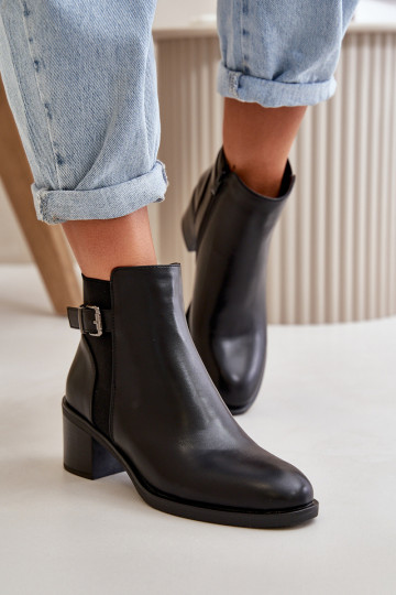 Gewärmte Damenstiefel mit Absätzen und Schnallen aus schwarzem Nevillira 2