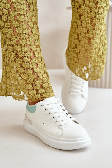 Niedrige Freizeitschuhe mit Plateau aus Öko-Leder in weiß-grüner Farbe Nevelena 2