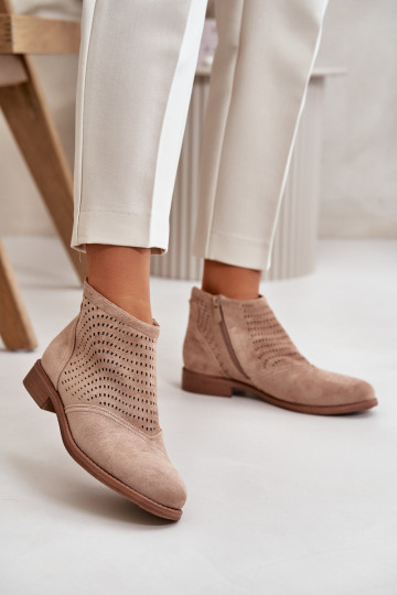 Damenstiefel mit weitem Absatz und durchbrochenen Elementen in Beige S.Barski HY42-076
