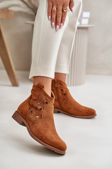 Damenstiefel mit durchbrochenen Elementen To the Castle braune Farbe S.Barski HY42-081