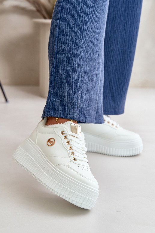 Turnschuhe Modell Schuhe Sportschuhe Damen erwärmt mit modischen massiven Sohlen weiße Farbe Ardiela