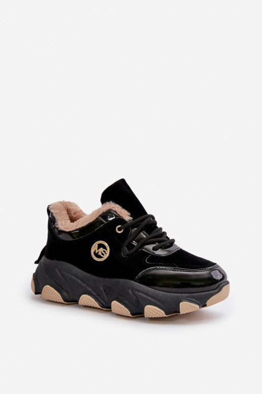 Damen-Sportschuhe mit Schnürsenkeln und Plateau in Schwarz von Biaola Damen-Sportschuhe mit Schnürsenkeln und Plateau in Schwarz von Biaola