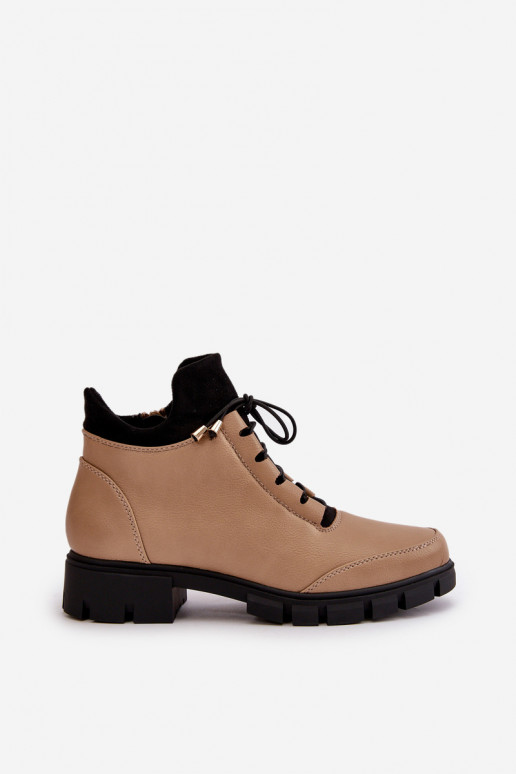 Damenschuhe mit niedrigem Absatz aus beigem Öko-Leder von Erisabelle Damenschuhe mit niedrigem Absatz aus beigem Öko-Leder von Erisabelle