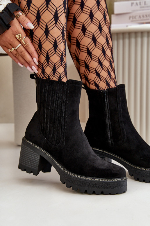 Damenstiefel Z aus warmem Öko-Wildleder in der Farbe Schwarz von Nevitas Damenstiefel Z aus warmem Öko-Wildleder in der Farbe Schwarz von Nevitas