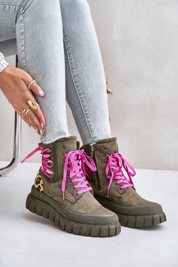 Damenstiefel mit einer Plattform Mit Dekorationen Schnürungm mit Leopardenfellmuster grüne Farbe Edidda