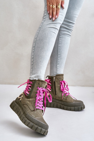 Damenstiefel mit einer Plattform Mit Dekorationen Schnürungm mit Leopardenfellmuster grüne Farbe Edidda 2