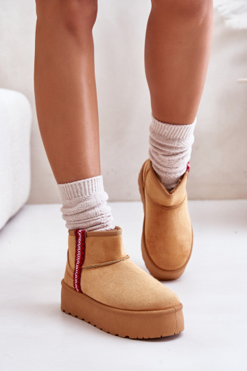 Schneestiefel Feminin mit einer Plattform sich Zuarm laufen braune Farbe Lomessa