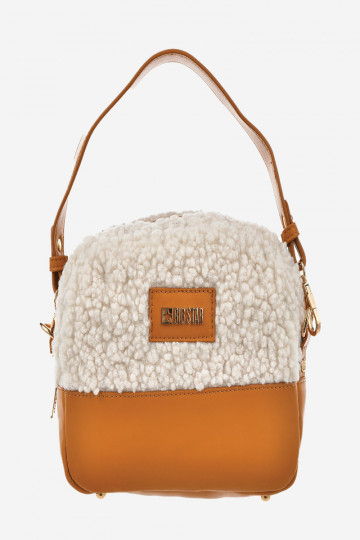 Eine kleine Damenhandtasche Big Star OO574131 braune Farbe